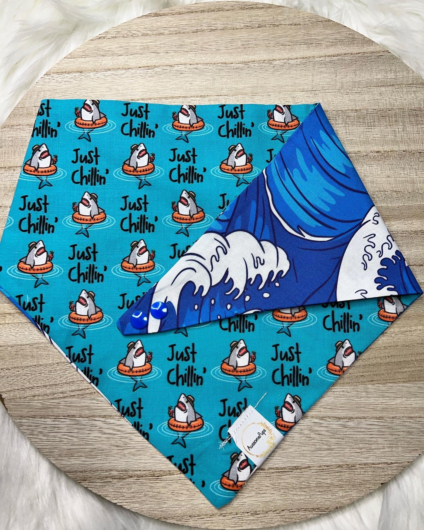 Just chillin’ bandana - AussomePups