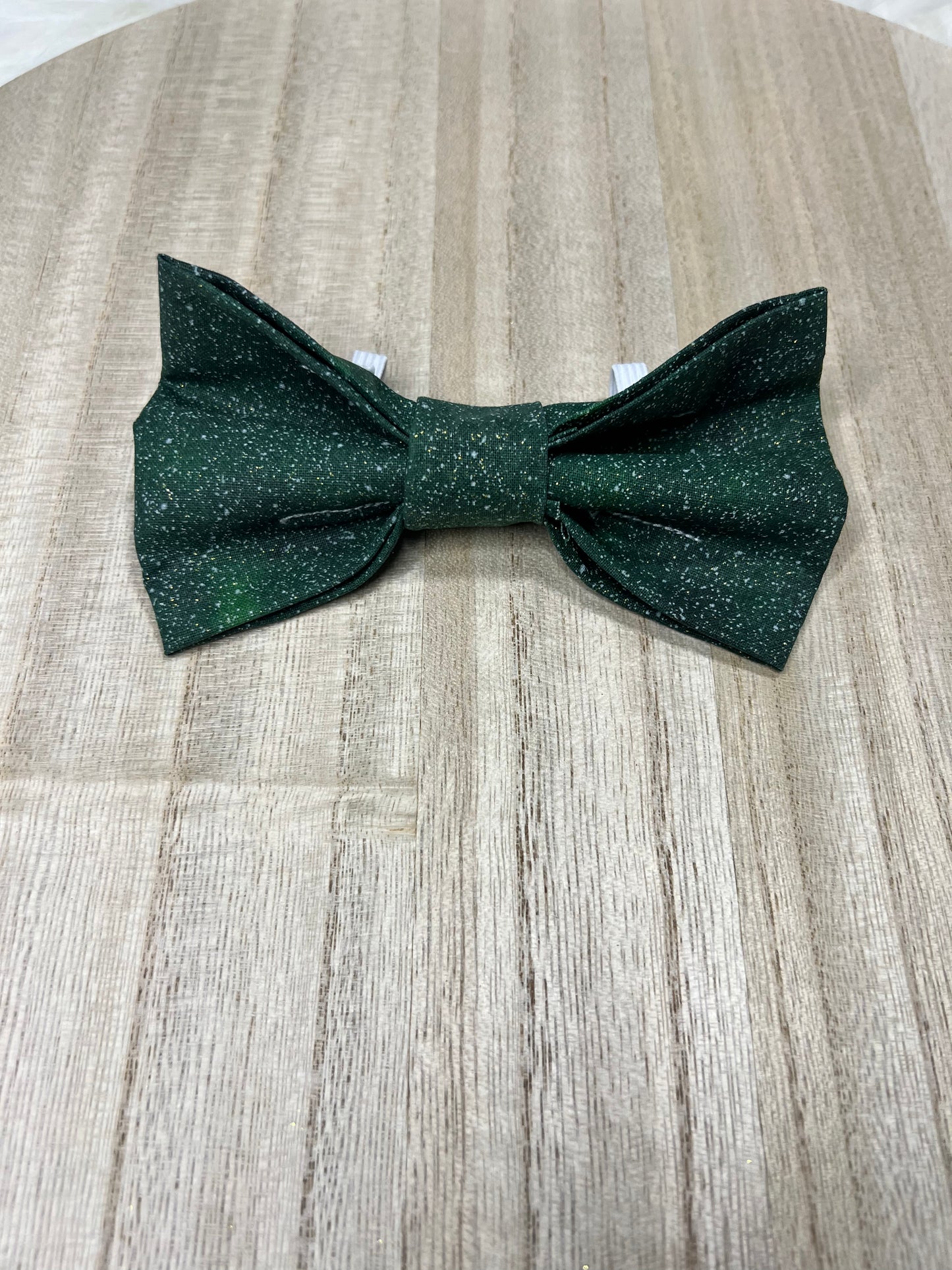 Green Bowtie - AussomePups